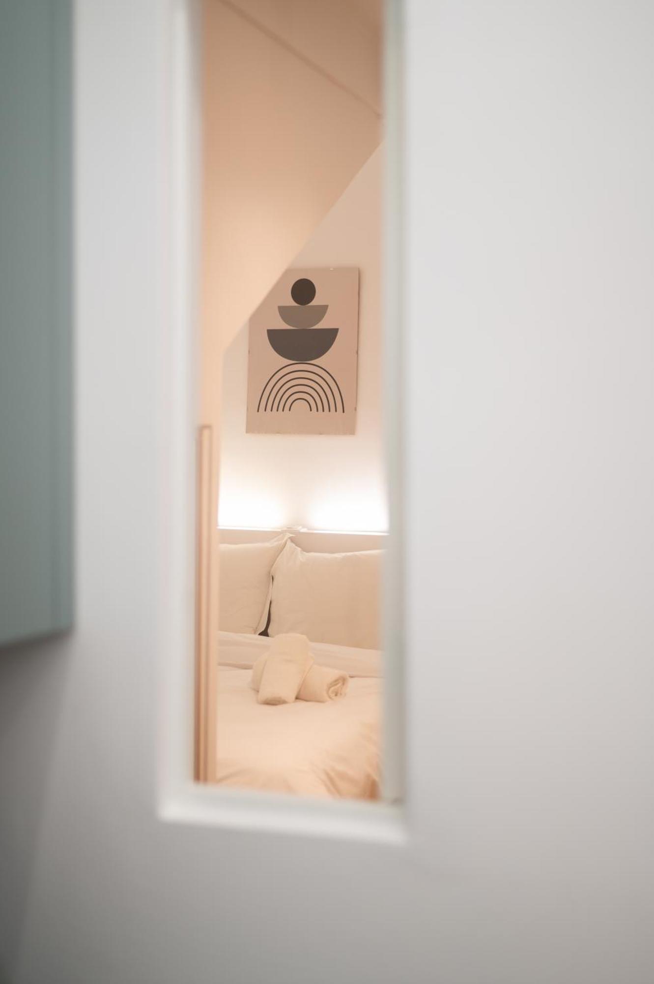 Honey Oak & Cream Patio By Nest Apartment Thessaloniki Exterior photo